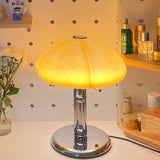 Bauhaus Pilz Asztali Lámpa