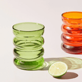 Élénk buborékos italospoharak