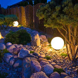 Gömb alakú kerti lámpa